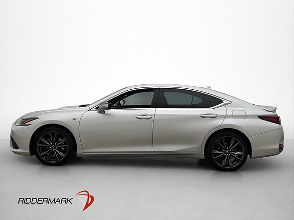 Lexus ES300h 5 of 30