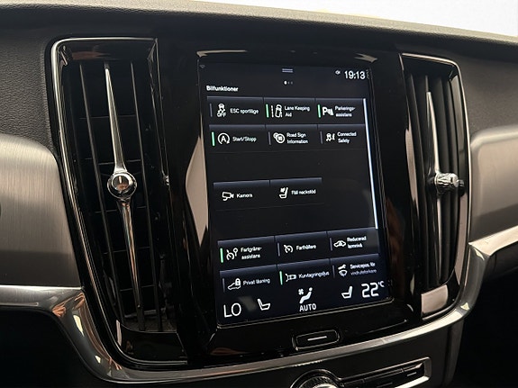 Volvo V90 22 of 30