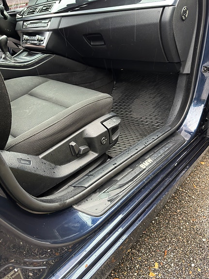 BMW 520d 15 of 26