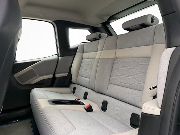 BMW i3 27 of 30