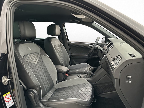 Volkswagen Tiguan 26 of 30