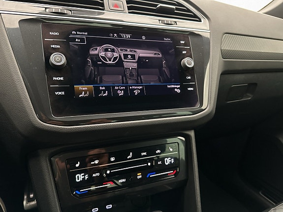 Volkswagen Tiguan 24 of 30