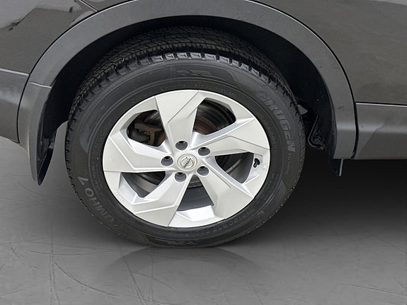 Nissan Qashqai 27 of 30