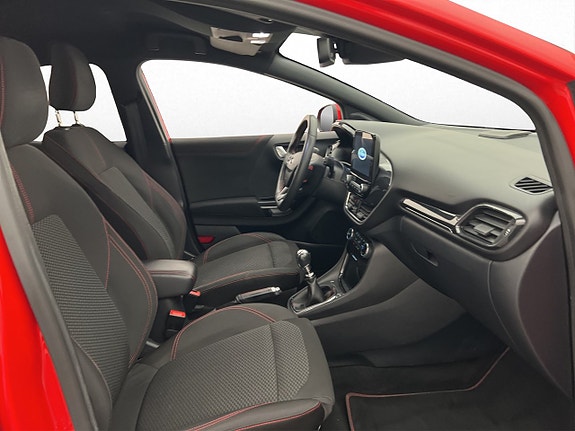 Ford Puma 23 of 30
