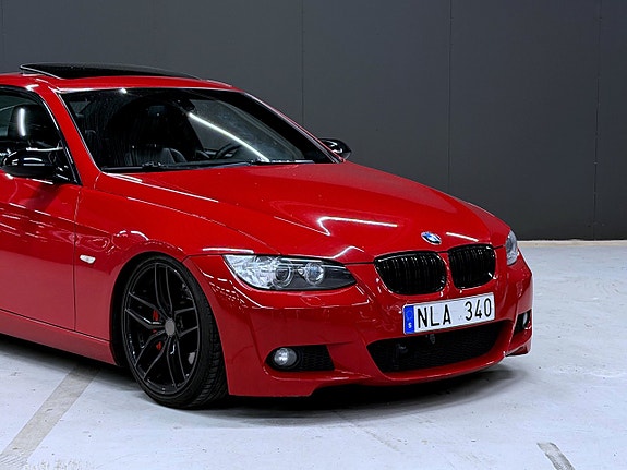 BMW 335i 6 of 12