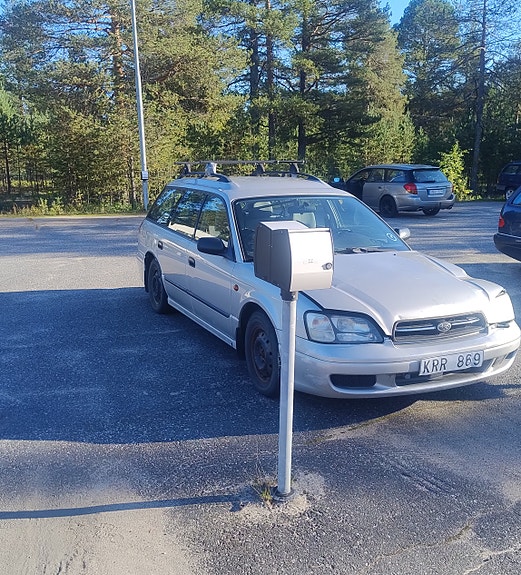 Subaru Legacy 6 of 6