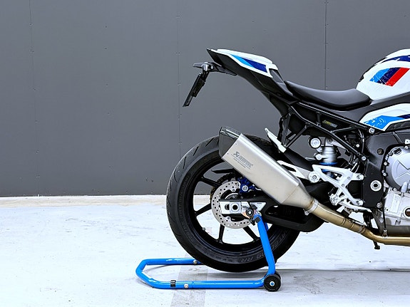 BMW Motorrad M 1000 R|Arrow Avgas|Quickshifter|Fabriksgaranti|210hk 5 of 19