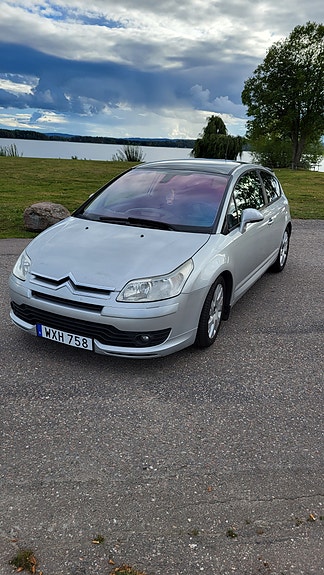 Citroen C4 2 of 12