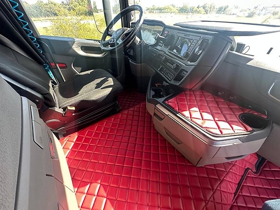 Scania R450 4X2  3418 15 of 17