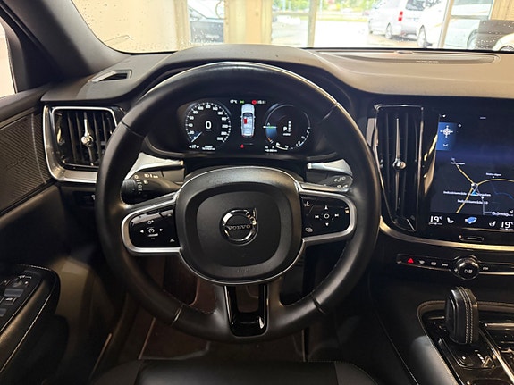 Volvo V60 5 of 21