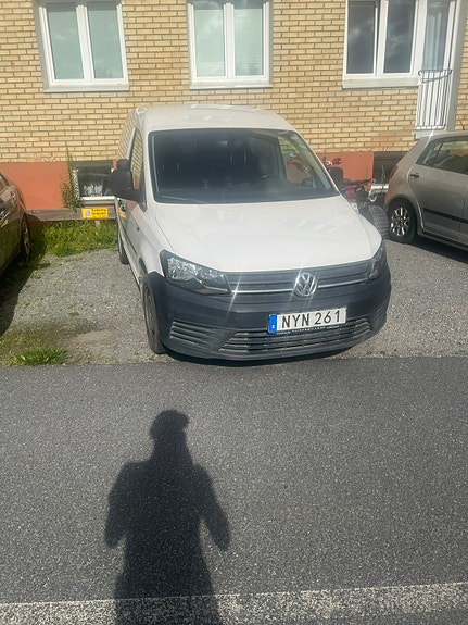 Volkswagen Caddy 2 of 5