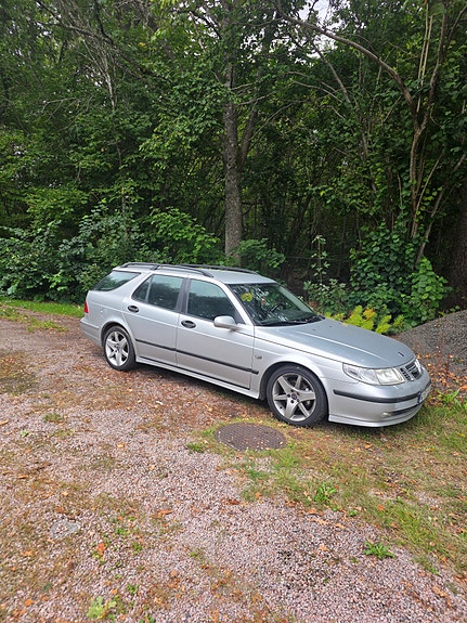 Saab 9-5 4 of 5