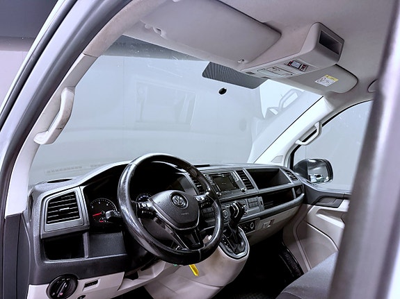 Volkswagen Transporter 5 of 12