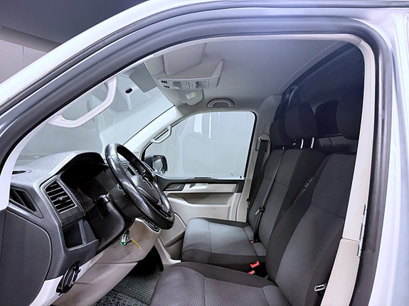 Volkswagen Transporter 3 of 12