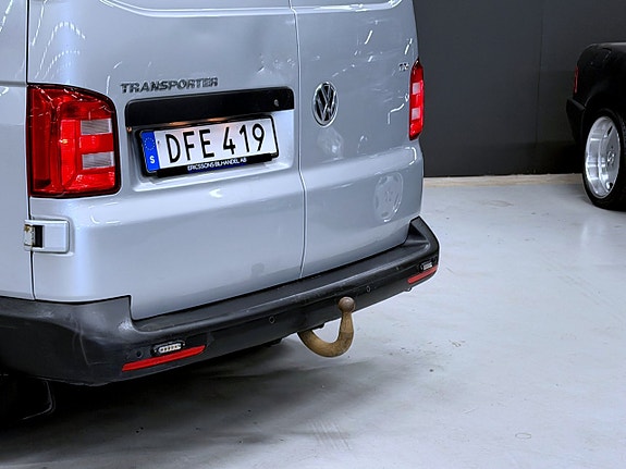 Volkswagen Transporter 10 of 12