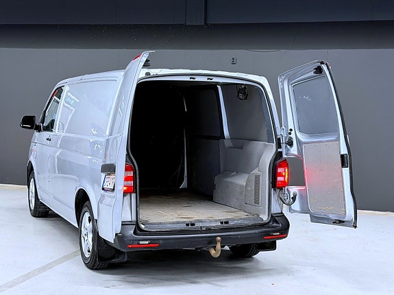Volkswagen Transporter 9 of 12