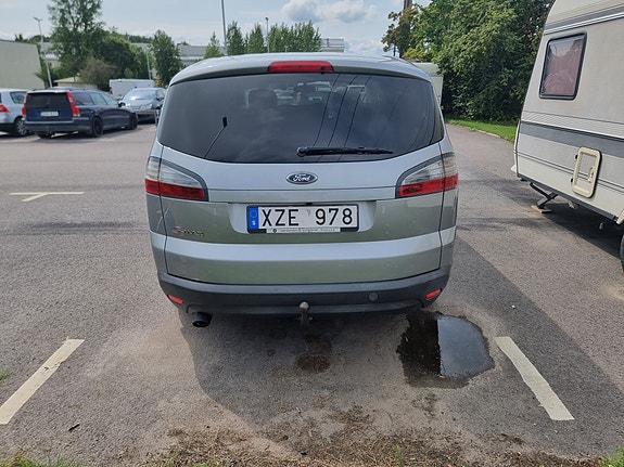 Ford S-MAX 7 of 7