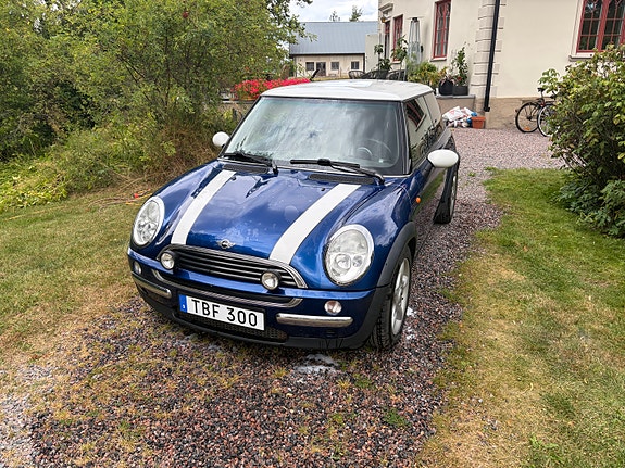 MINI Cooper 4 of 11