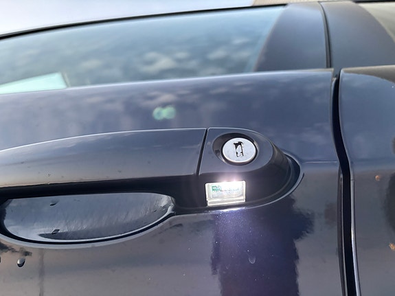 BMW 320d 5 of 6