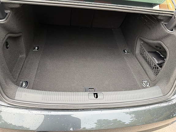 Audi A4 20 of 24