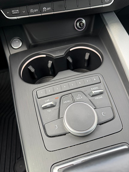 Audi A4 14 of 24