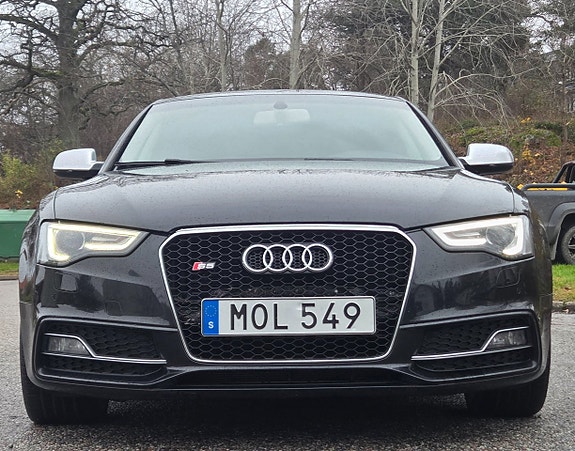 Audi S5 2 of 27