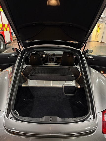 Porsche Cayman S 8 of 9