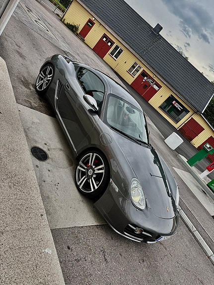 Porsche Cayman S 3 of 8