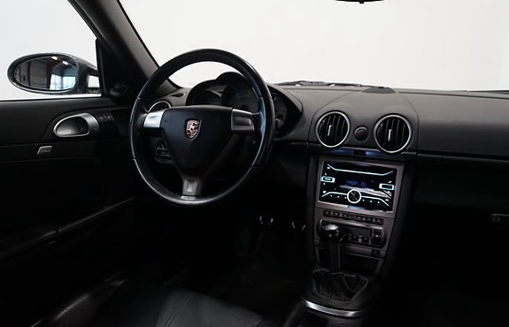 Porsche Cayman S 6 of 8