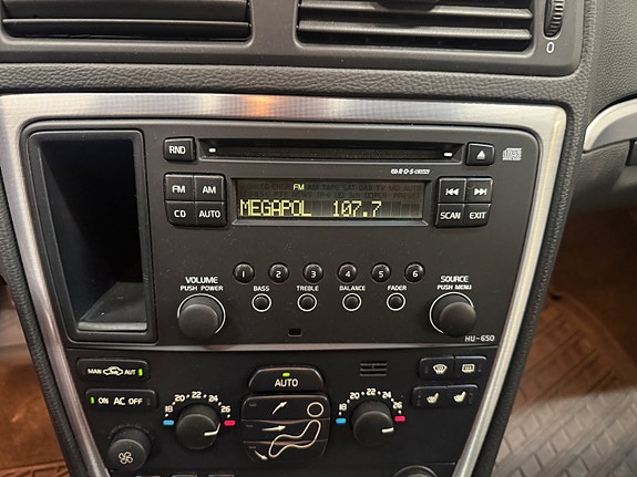 Volvo V70 10 of 10
