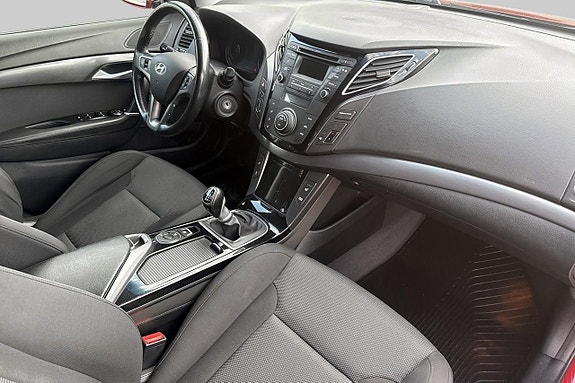 Hyundai i40 9 of 13