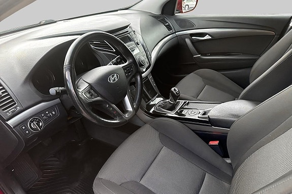 Hyundai i40 7 of 13