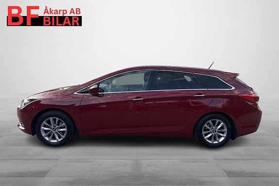 Hyundai i40 2 of 13