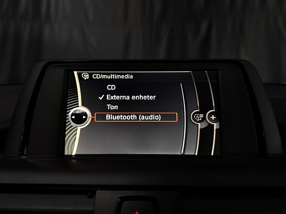 BMW 220d 29 of 30