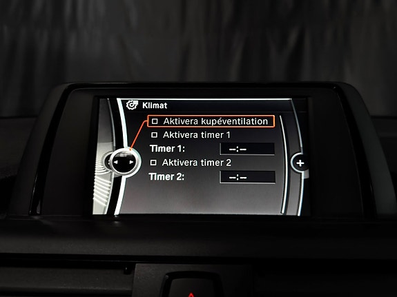 BMW 220d 27 of 30