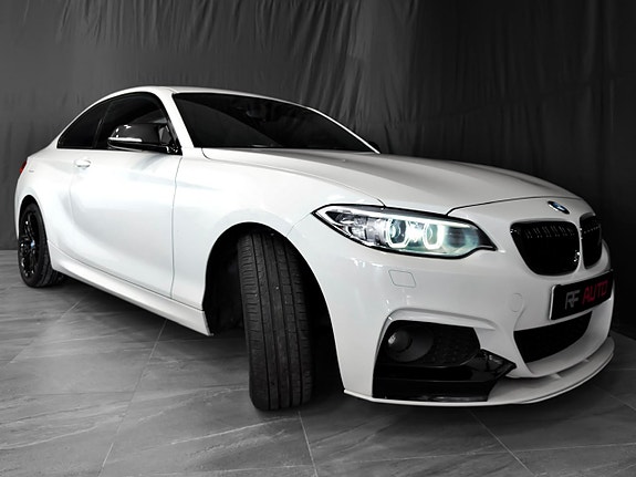 BMW 220d 6 of 30
