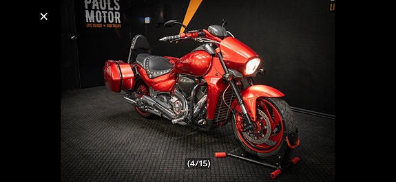 Suzuki VZR1800 Intruder 4 of 8