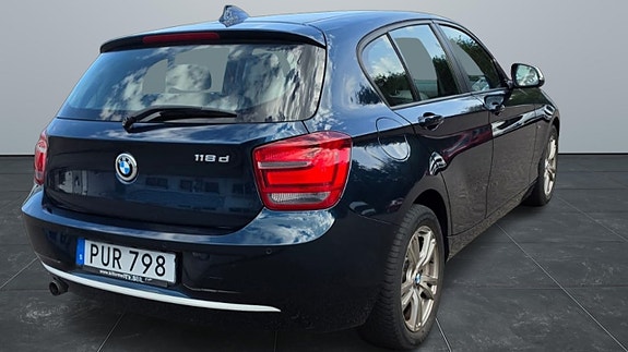 BMW 118d 7 of 16