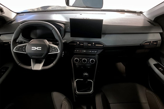 Dacia Sandero Stepway 4 of 9