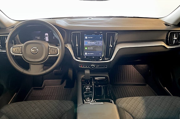 Volvo V60 4 of 9