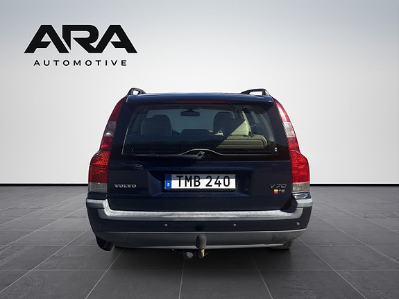 Volvo V70 5 of 16