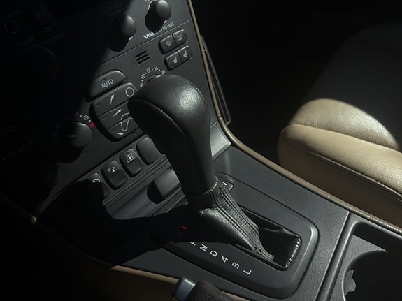 Volvo V70 14 of 16