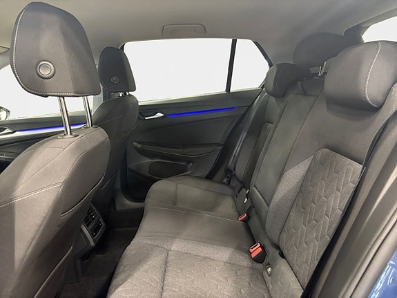 Volkswagen Golf I 19 of 21