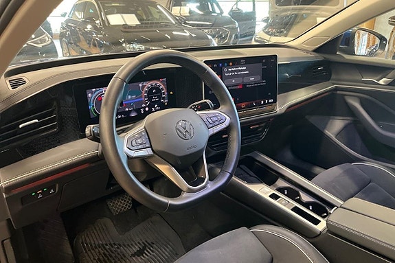 Volkswagen Passat 16 of 20