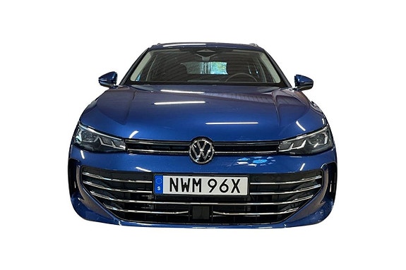 Volkswagen Passat 5 of 20
