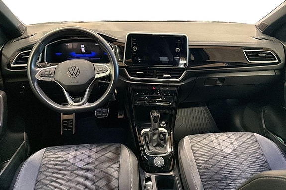 Volkswagen T-Roc 8 of 26