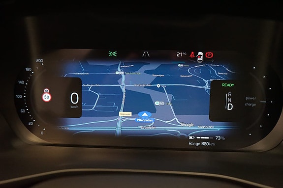 Volvo C40 15 of 21