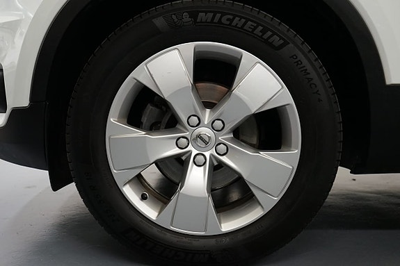 Volvo XC40 15 of 15