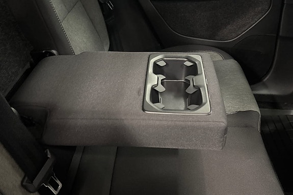 Volvo XC40 19 of 22