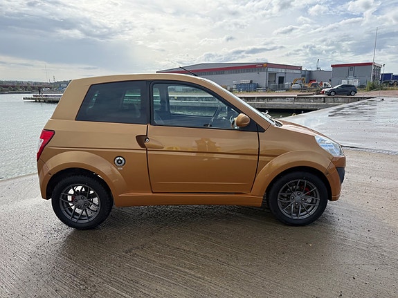 Ligier IXO 0.4 DCI CVT 8 of 16